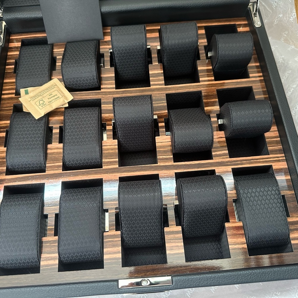 WOLF Roadster 15 Piece Watch Box with Drawer - Picture 2 of 11